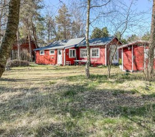 Awesome home in Lderup with 1 Bedrooms