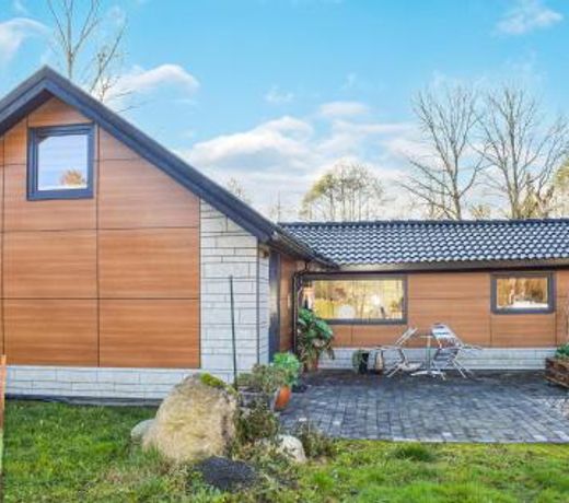 Awesome home in Huskvarna with WiFi and 1 Bedrooms