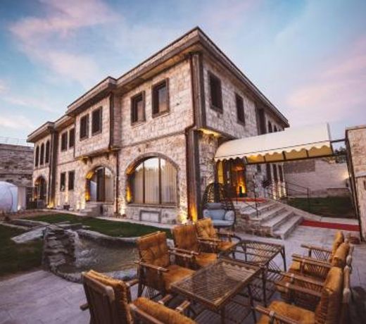 Ahiyan Hotel