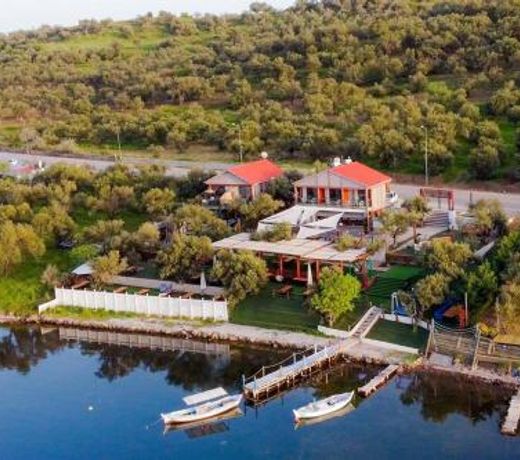 QCUNDA OTEL