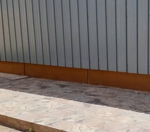 Robinson Villa..... your gateway to Carnival City.