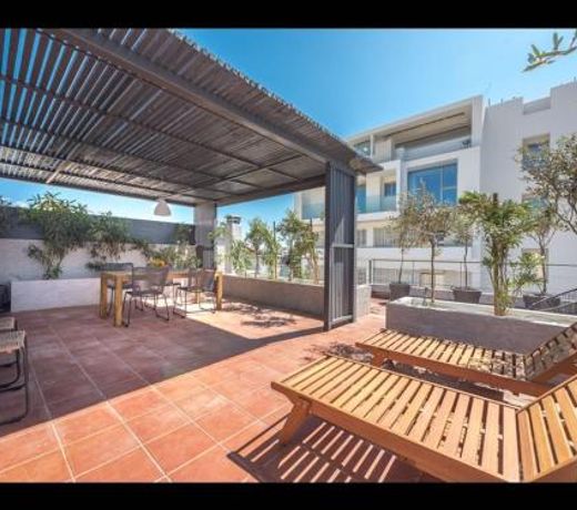 Adelos Villa With Rooftop Garden In Elliniko