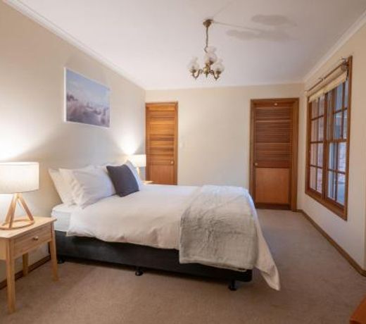 Eildon Motel Main house