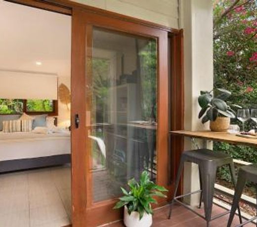 MacMasters Studio Retreat
