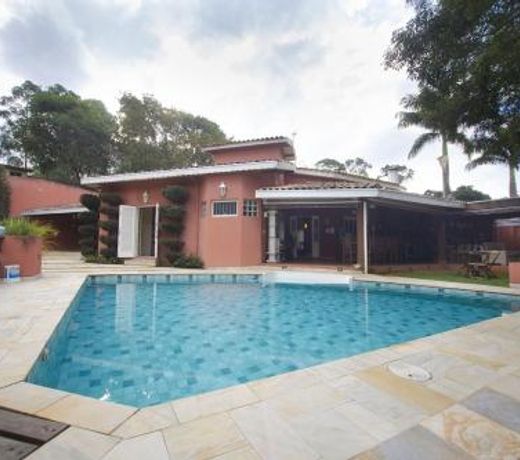 Casa de Campo com acesso a Represa em Piracaia SP