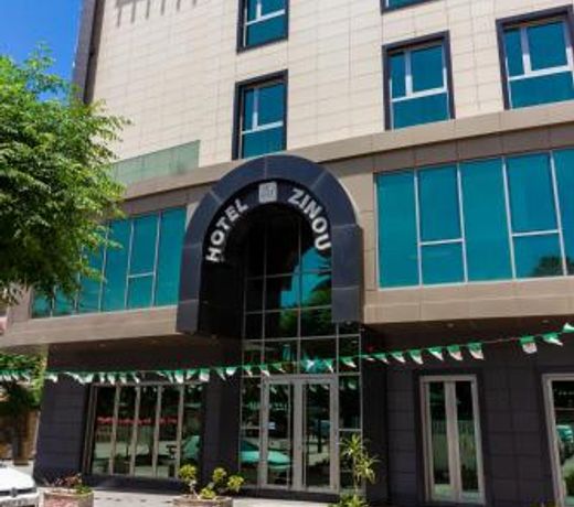 HÃ´tel Zinou zm