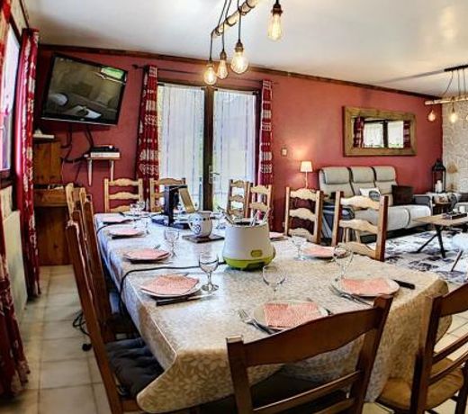Chalet Le Corbier, 6 piÃ¨ces, 12 personnes - FR-1-267-174