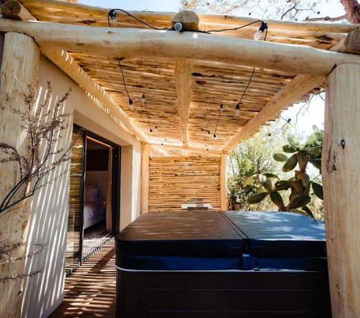 Le Hameau Des Pesquiers Ecolodge & Spa, Curio Collection By Hilton