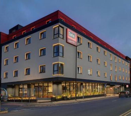Sadie Best Western Hotel at Luton