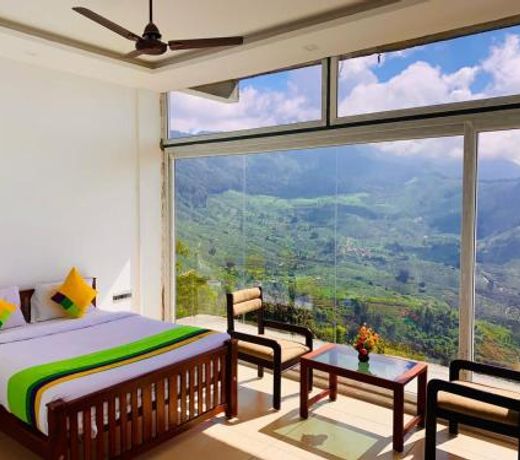 Five Bedroom Villa