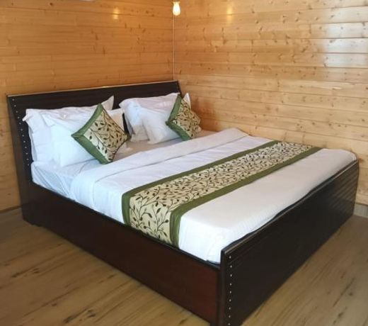 MR River Resort