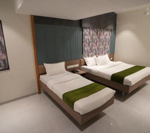 Hotel Modi Samrat