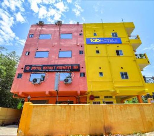 FabHotel Knight Airways