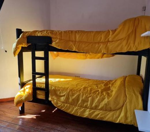 3260HOSTEL
