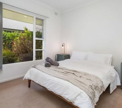 Stay Here On Pier- 2 Bdrm Sleeps 4 Beach Wifi