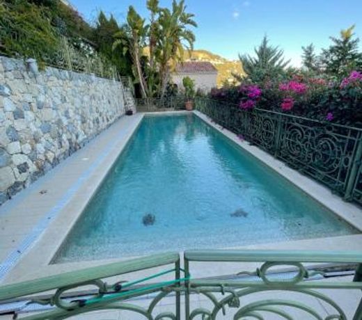 Magnifique Pool House Ã  2 min de Monaco