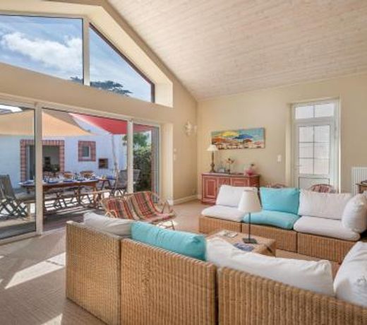 Villa familiale pour 11 personnes a 300m de la mer