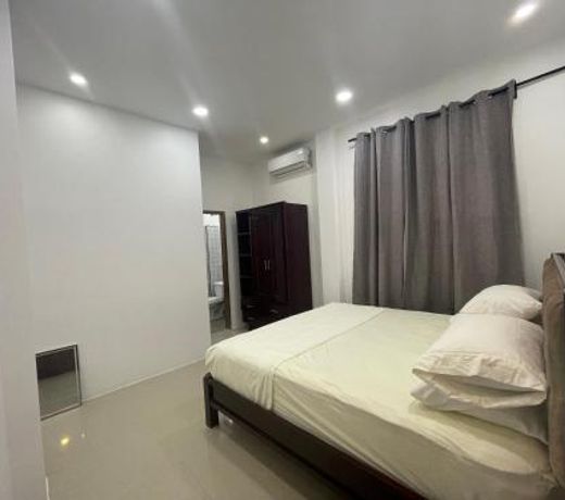 APEX BOUTIQUE APARTMENTS
