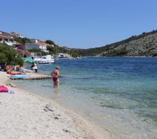 Apartments by the sea Vinisce, Trogir - 19847
