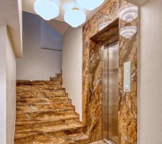 Hotel Ariana Residency