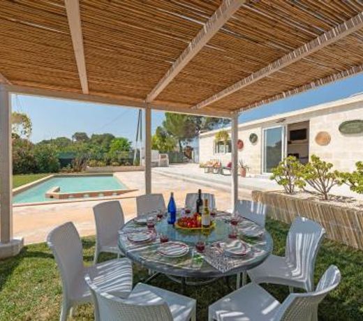 Villa Donna by Villa Plus