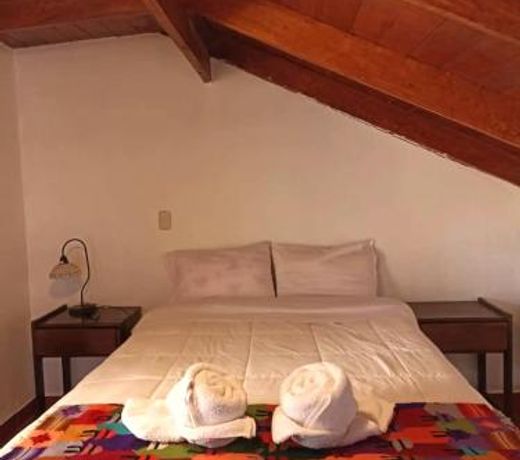 Kizza Ollantaytambo