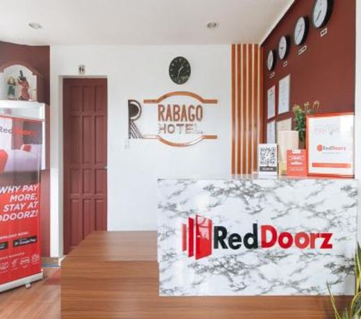 RedDoorz Near Iloilo International Airport