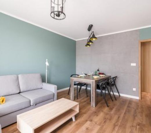 Poznań Serbska 2 Miejsca Parkingowe by Renters