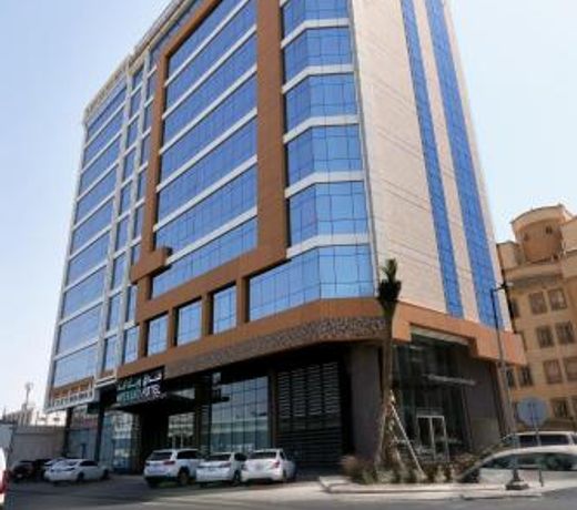 Weekend Hotel Sari