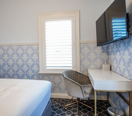 Bankstown Hotel