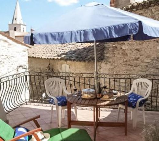 Stunning home in FaugÃ¨res with 3 Bedrooms