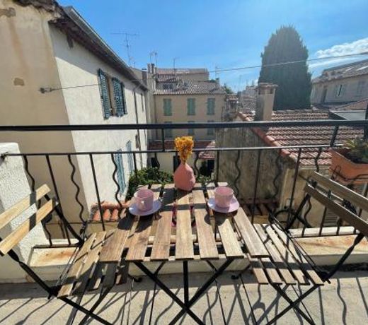 Nice Renting - FERSEN - 2 Rooms Vieil Antibes - AC - Safranier - Big Terrace