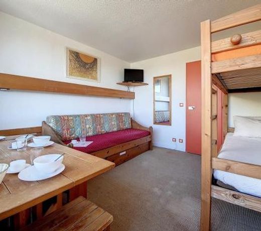 Studio Les Menuires, 1 piÃ¨ce, 3 personnes - FR-1-344-1052