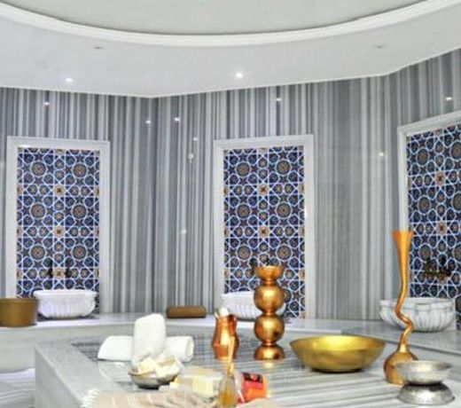 Euphoria Shangrila Sea View Swimming Pool
