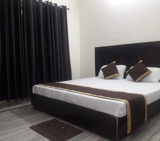 Hotel THE BIRD Dehradun