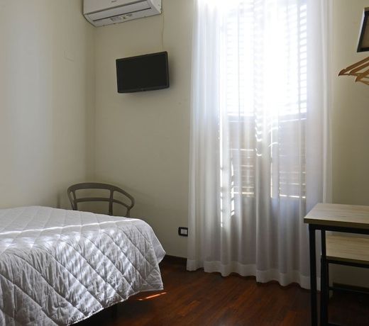 Hotel Roma 62