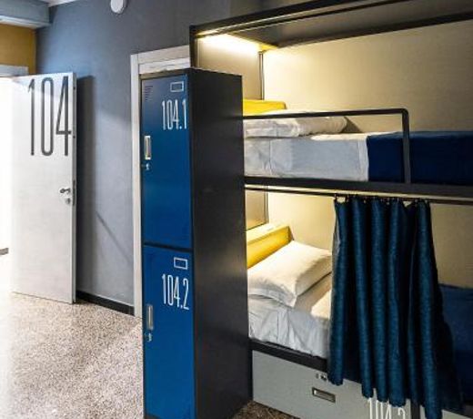 Marathon Hostel