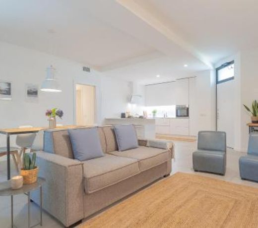 Ginepro & Salvia Apartments in Como by Rent All Como
