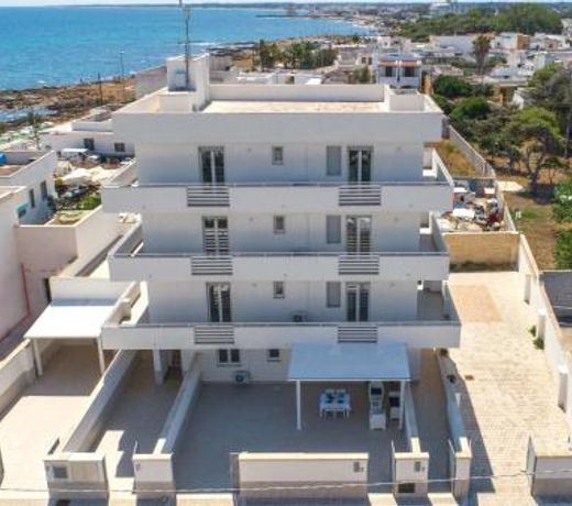 Residence Marelena by BarbarHouse