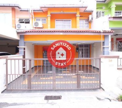 OYO Homes 90575 CK Bahau Homestay