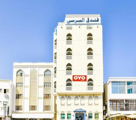 OYO 137 Marina Hotel