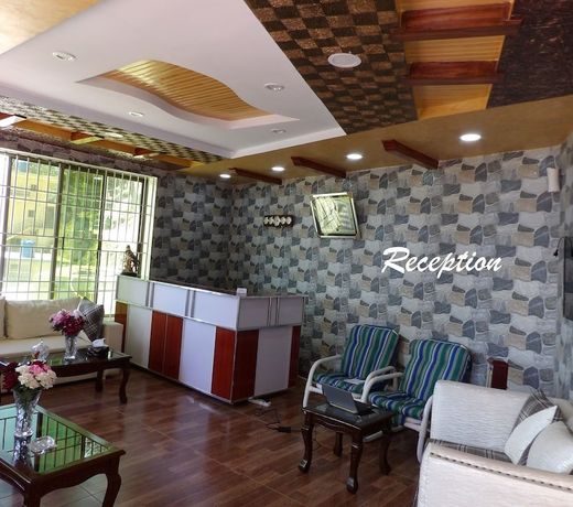 Canari Hotel kashmir view
