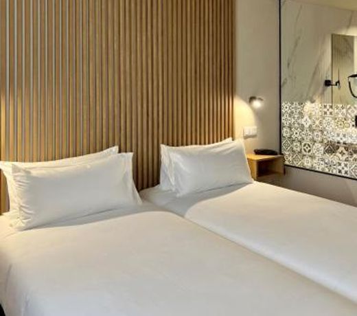 Oca Republik Hotel