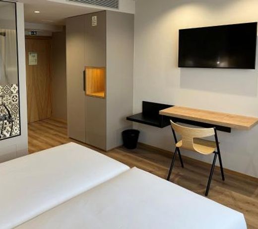 Oca Republik Hotel