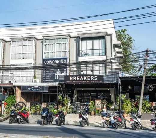 Breakers Hotel Rawai