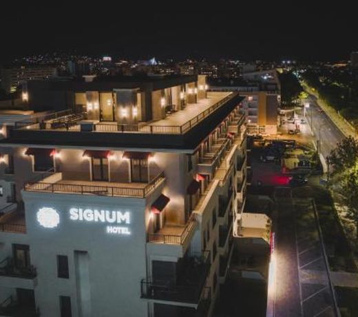 SIGNUM Hotel