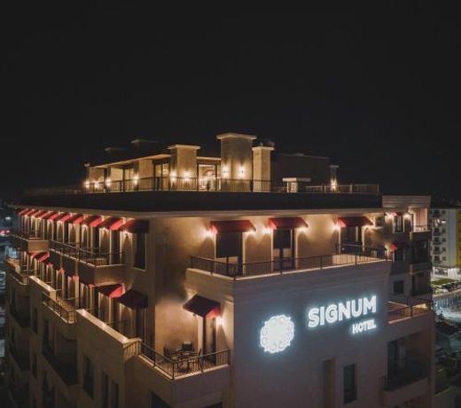 SIGNUM Hotel