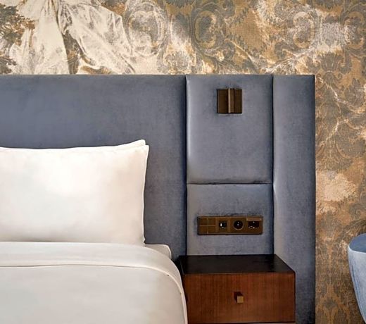 Hotel Verte, Warsaw, Autograph Collection