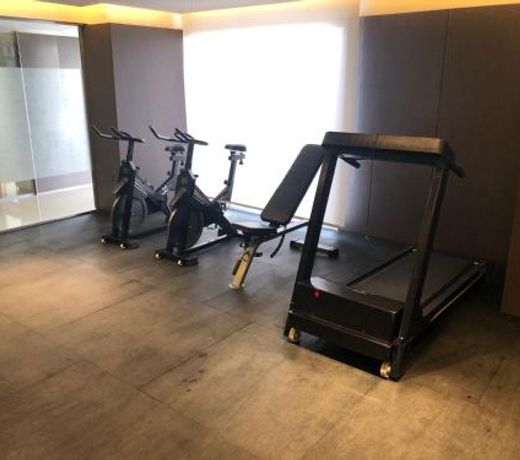 Apart France - Con Gim, Piscina y estacionamiento - Matrimonial