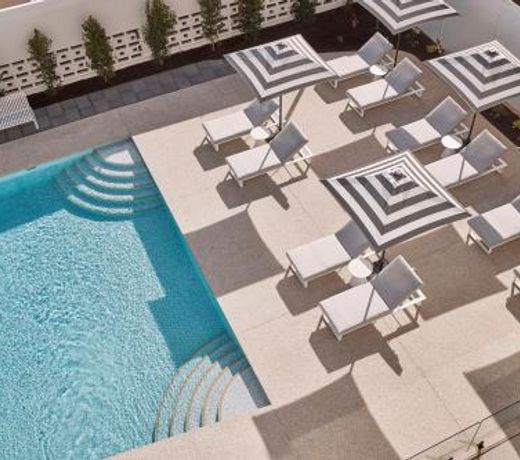Hotel Alba Adelaide